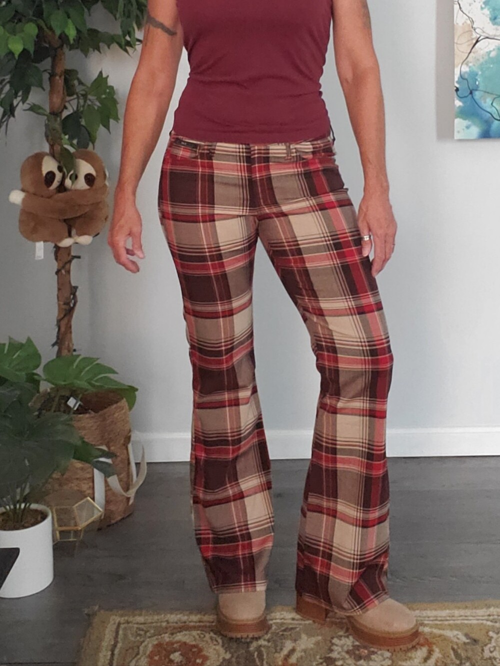 L.E.I. Y2K intage Plaid Red Brown Tartan Low Rise Flares 11